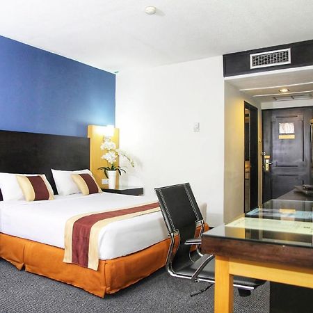Jayakarta Hotel Dżakarta Zewnętrze zdjęcie